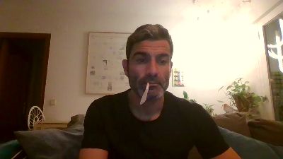 hotreds webcam model stream image