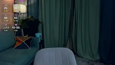 LaritaYoseph webcam model stream image