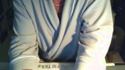 HappyToShowOff webcam cam4 model stream image