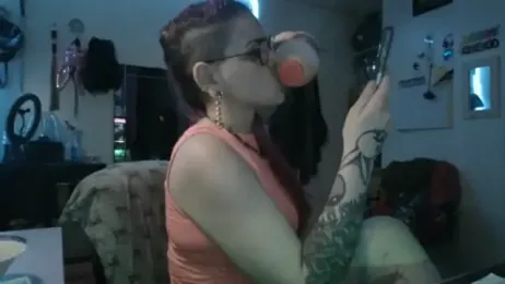 Randomness440 webcam model stream image