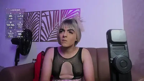 ReginaMills webcam model stream image