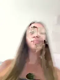 BelleLouiseVp webcam model stream image