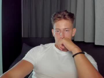 gym_alpha webcam model stream image