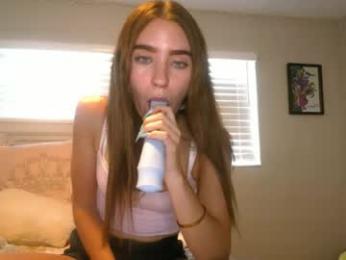 chloemae7 webcam model stream image
