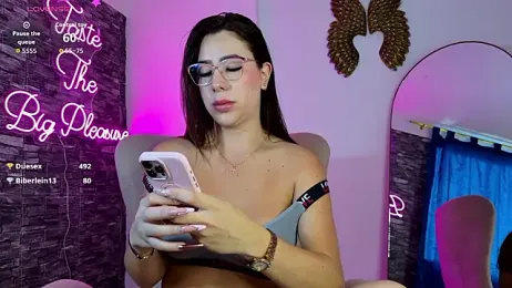 Skarlet219 webcam stripchat model stream image