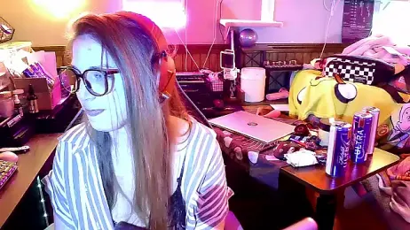 mirannacult webcam model stream image