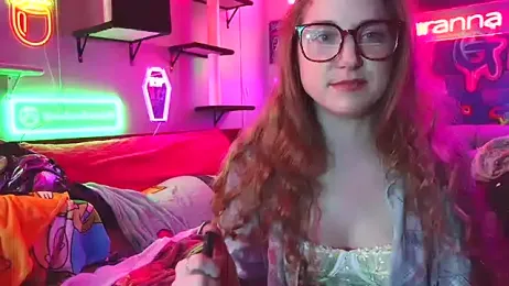 mirannacult webcam model stream image