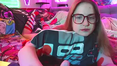 mirannacult webcam model stream image