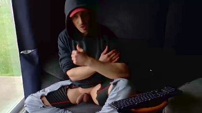 Hotdickyxxx webcam model stream image