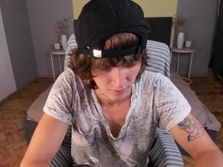 Scott Mathews webcam model stream image