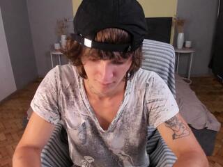 Scott Mathews webcam model stream image