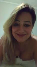Vivialves webcam model stream image