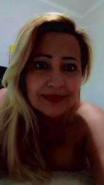 Vivialves webcam model stream image