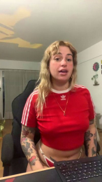 AkariBruna webcam model stream image