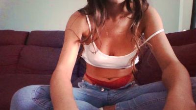 Adelinee webcam cam4 model stream image