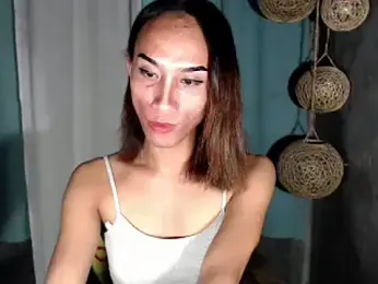 PeachyLuxe webcam model stream image