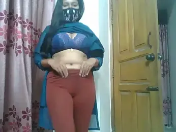 MuniaAfrin webcam model stream image