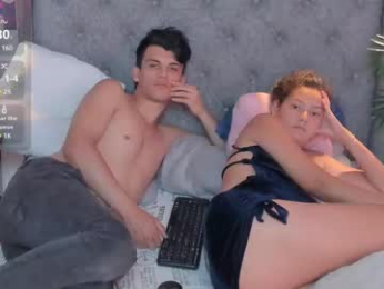 adanandeva_1 webcam model stream image