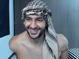 Ralf E webcam flirt4free model stream image
