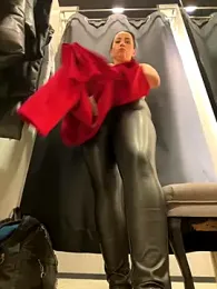 CrazzyChicks webcam model stream image