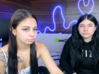 maisy_wallk webcam model stream image