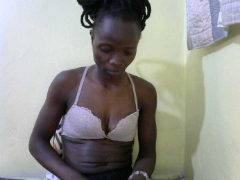 Prettyebony2 webcam model stream image