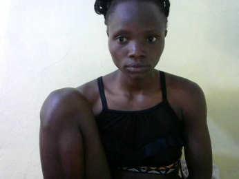 Prettyebony2 webcam bongacams model stream image