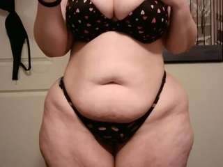 bigbootybullynisha webcam model stream image