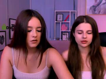 melani_first webcam chaturbate model stream image