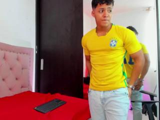 Santhiago Orson webcam model stream image