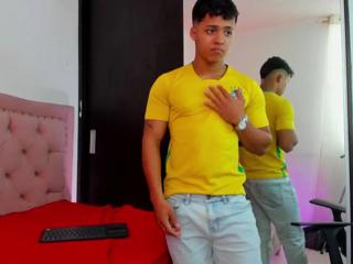 Santhiago Orson webcam model stream image