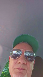 axelblows webcam cam4 model stream image
