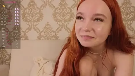 foxy_bloomm webcam model stream image