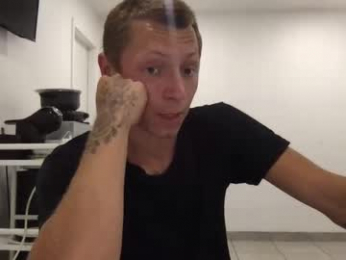 roastingcorn webcam model stream image