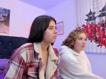 valeria_and_zoe webcam model stream image