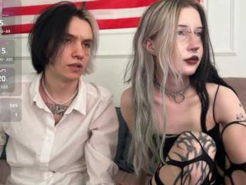 VeryRareTwix webcam model stream image