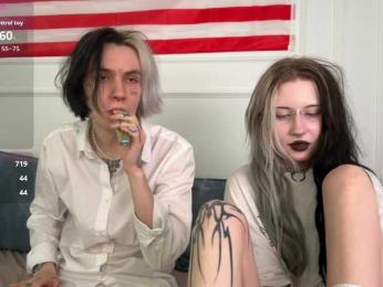 VeryRareTwix webcam model stream image