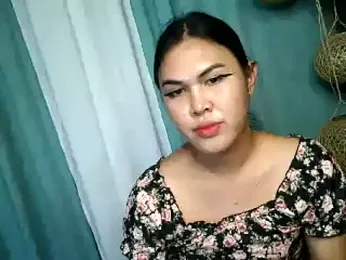 Luminous_Luxe webcam model stream image