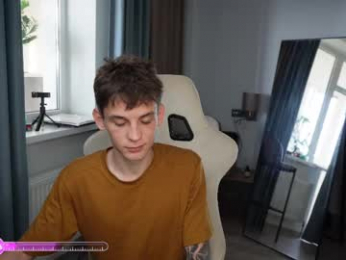 aiko_miracle webcam model stream image