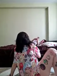 LazyTanukii webcam model stream image