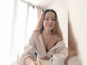 Lola3000 webcam bongacams model stream image