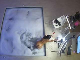 voyeurcam-casa-salsa-hottub-view webcam model stream image
