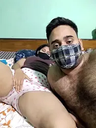 IND_COUPLE1 webcam model stream image