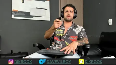 Davevilboy webcam stripchat model stream image