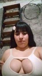 mia20261 webcam model stream image