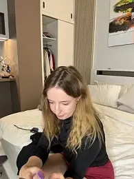 Nura_n_Sarah webcam model stream image