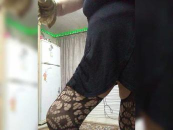 KindaKinda webcam model stream image