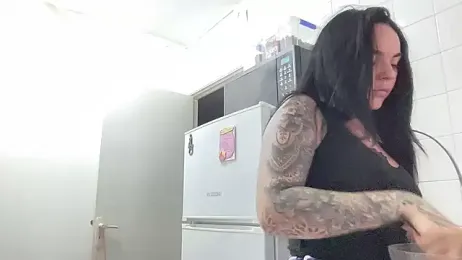 NancyWoodUK webcam model stream image