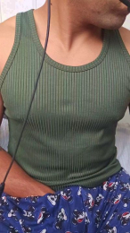 Goldenzin webcam model stream image