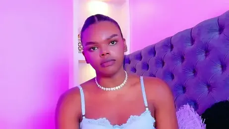 CamiEstrada webcam model stream image